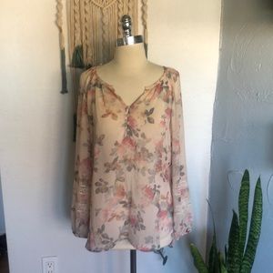 Lauren Conrad LC pink floral blouse 3/4 sleeves